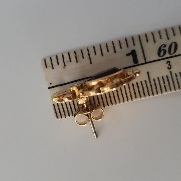 Avon Vintage Pineapple Gold Tone Earrings - Picture 5 of 7